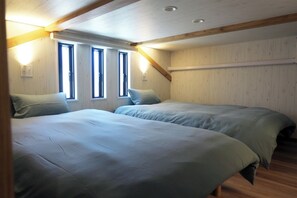 3 quartos, escrivaninha, Wi-Fi de cortesia, roupa de cama