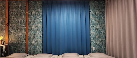 1 habitación, escritorio, wifi gratis y ropa de cama