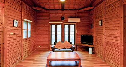 Log cottage for 5 people Fully equipped and pet / Aridagun Wakayama