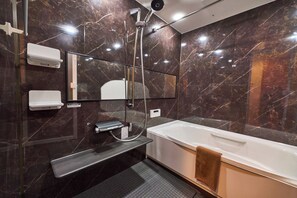 Haartrockner, Handtücher