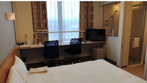 Desk, free WiFi, bed sheets
