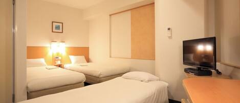 1 quarto, escrivaninha, ferros/tábuas de passar roupa, Wi-Fi de cortesia