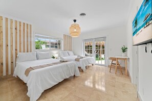 4 makuuhuonetta, silitysrauta/-lauta, vauvan matkasänky, ilmainen Wi-Fi