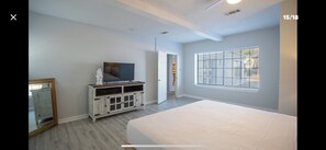 2 habitaciones, tabla de planchar con plancha y wifi gratis 