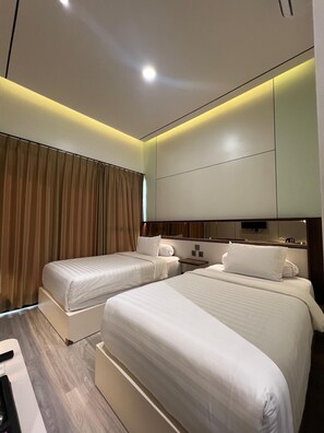 Twin Room, Non Smoking, Balcony