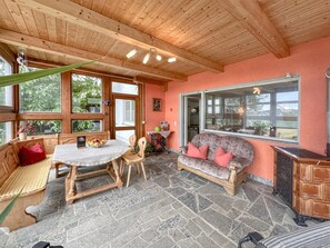 TV - Holiday apartment with a great view near Passau (Röhrnbach)
