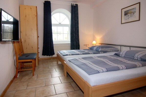 3 bedrooms