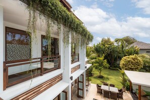 Basic Villa | Outdoor dining - Villa Mary's Beach (Canggu)