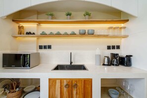 Basic Villa | Private kitchen