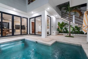 Basic Villa | Pool