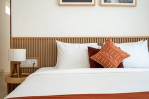 2 chambres, bureau, espace de travail pour ordinateur portable