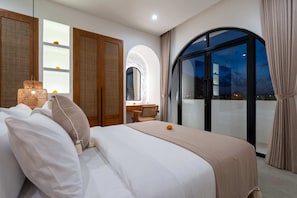Basic Villa | 2 bedrooms, desk, laptop workspace, bed sheets