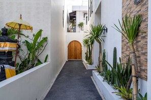 Basic Villa | Exterior detail - Villa Ambrogio C (Canggu)