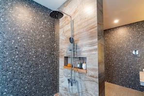 Basic-Villa | Badezimmer
