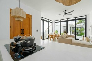 Basic Villa | Interior
