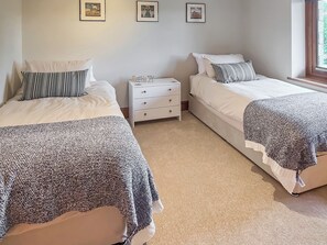 5 bedrooms, free WiFi