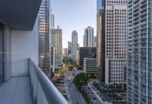 Property grounds - Icon Brickell 2BDR 16th Fl Bay View & Spa Access (Miami)