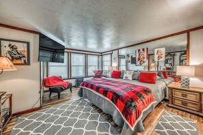 4 chambres, fer et planche à repasser, Wi-Fi, draps fournis