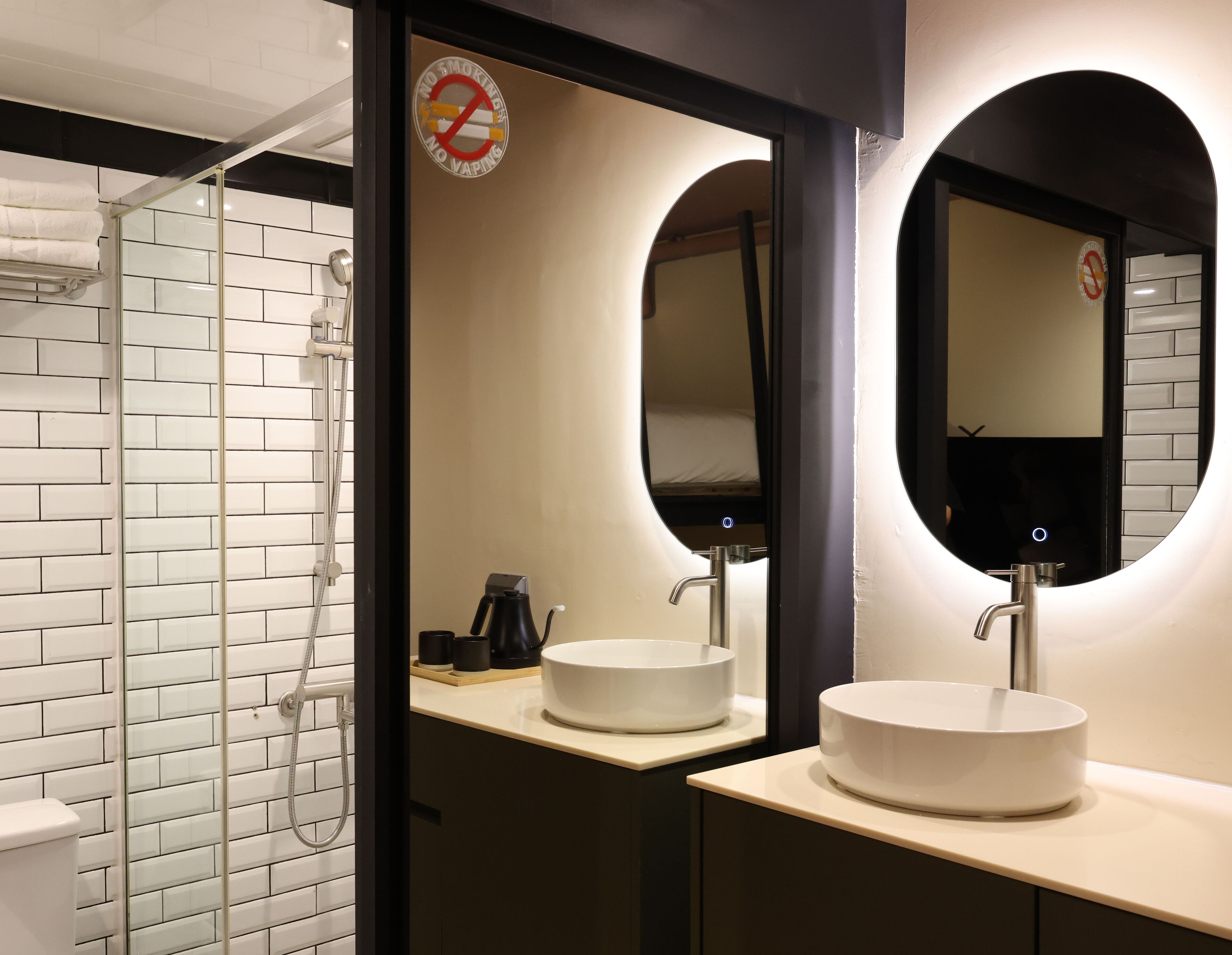 Deluxe Twin Room | Free WiFi