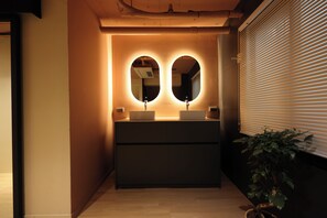 Grand Twin Room