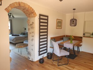 Dining - Apartment 50sqm for max. 3 persons (Neubeuern)