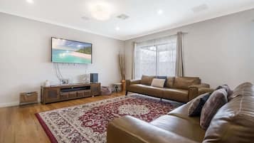 TV, offices