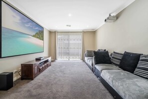 TV, offices