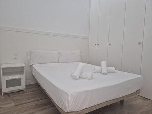 1 habitación, tabla de planchar con plancha y acceso a internet