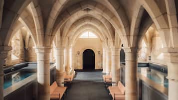 Salas para tratamentos a dois, sauna seca, tratamentos corporais