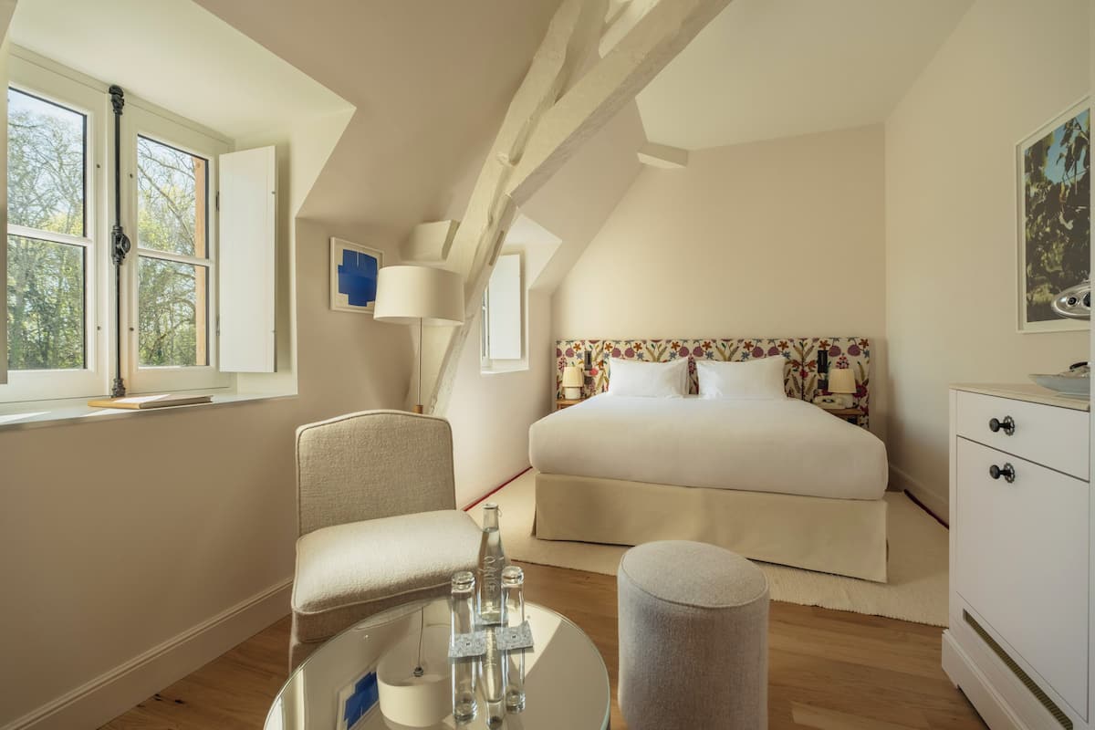 Chambre Confort, vue sur le jardin | Coffre-fort, rideaux dâobscurcissement, systĂšme dâinsonorisation