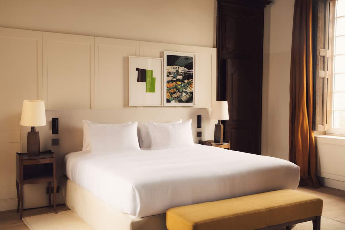 Coffres-forts dans les chambres, rideaux occultants