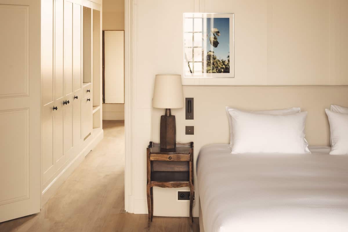 Coffres-forts dans les chambres, rideaux occultants