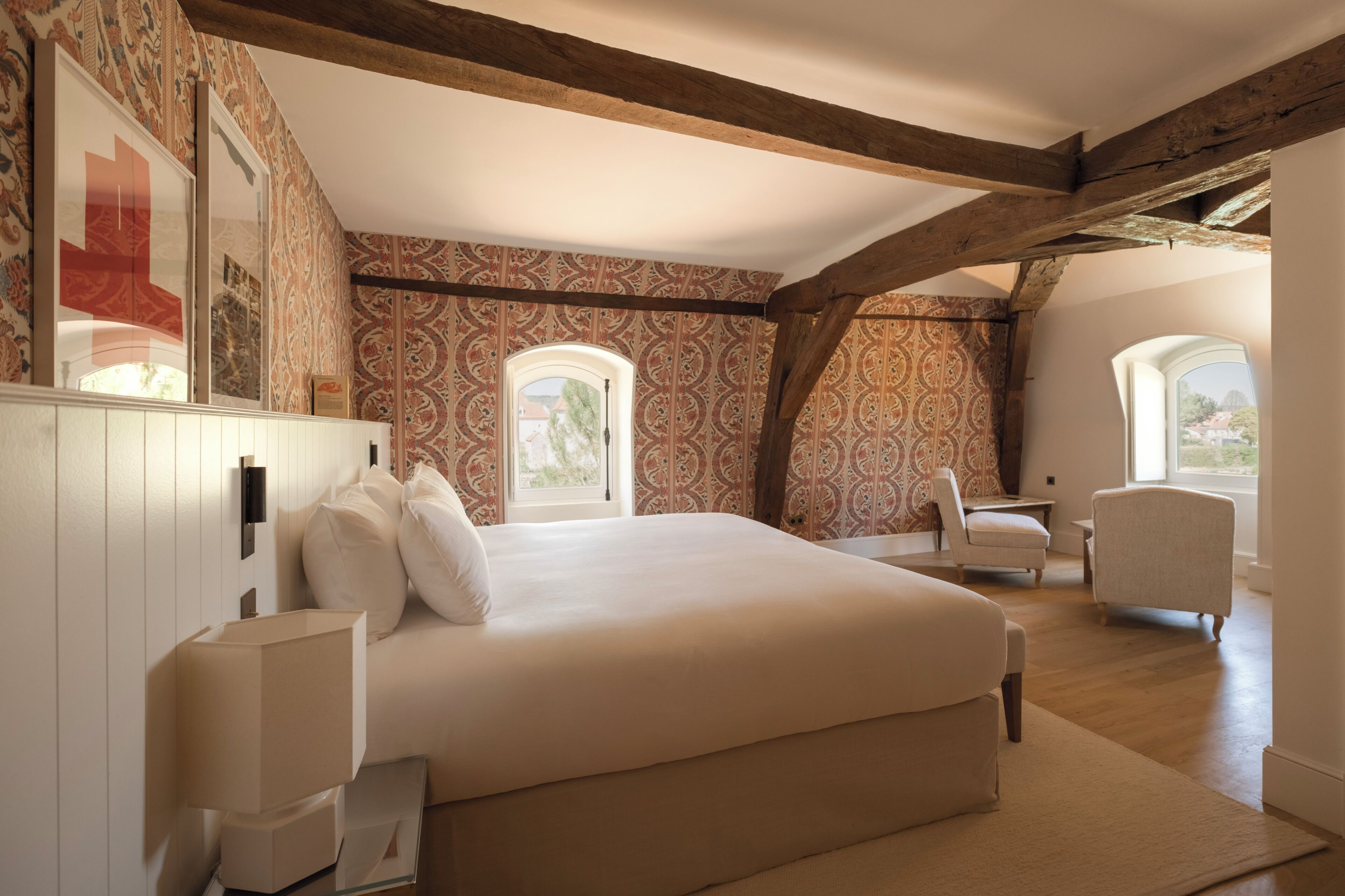 In-room safe, blackout drapes, soundproofing, free WiFi