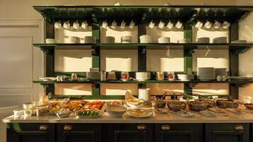 Dagelijks ontbijtbuffet (toeslag)