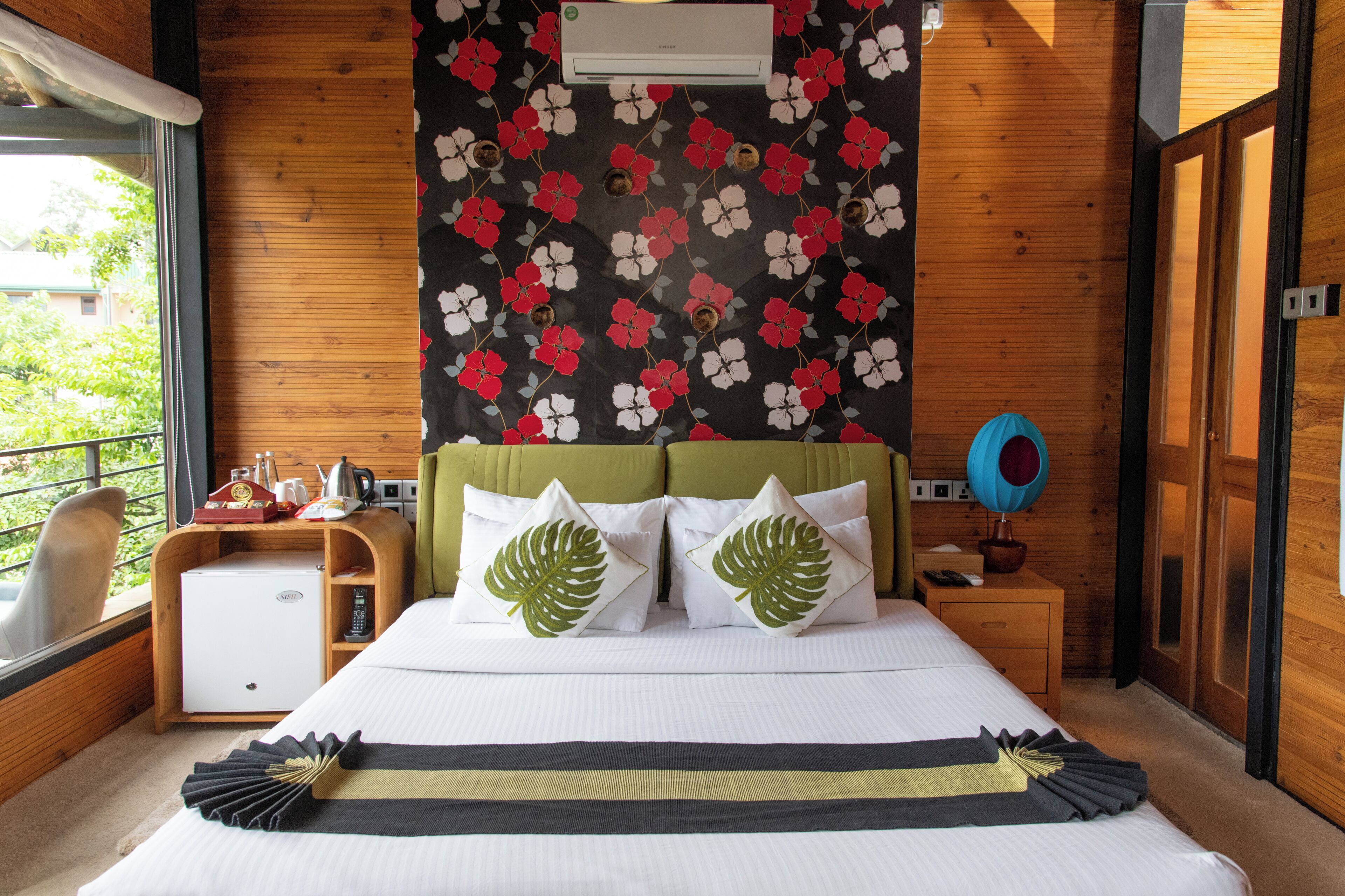 In-room safe, desk, laptop workspace, blackout drapes