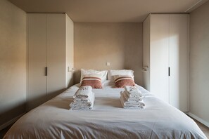 2 عدّة غرف نوم وواي فاي وتسهيلات لدخول الكراسي المتحركة