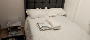 1 Schlafzimmer, Bügeleisen/Bügelbrett, WLAN