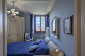 7 slaapkamers, een strijkplank/strijkijzer