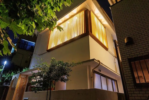 SK House
