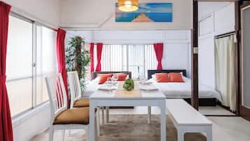 Standard Apartment | Iron/ironing board, free WiFi, bed sheets