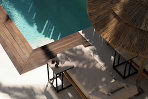 Outdoor pool - Sandy Shore Villa, Next to Beach, Dining & Shops (CQ4M+MV8 Bali, Greece)