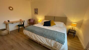 2 bedrooms, free WiFi, bed sheets