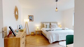 2 bedrooms, free WiFi, bed sheets