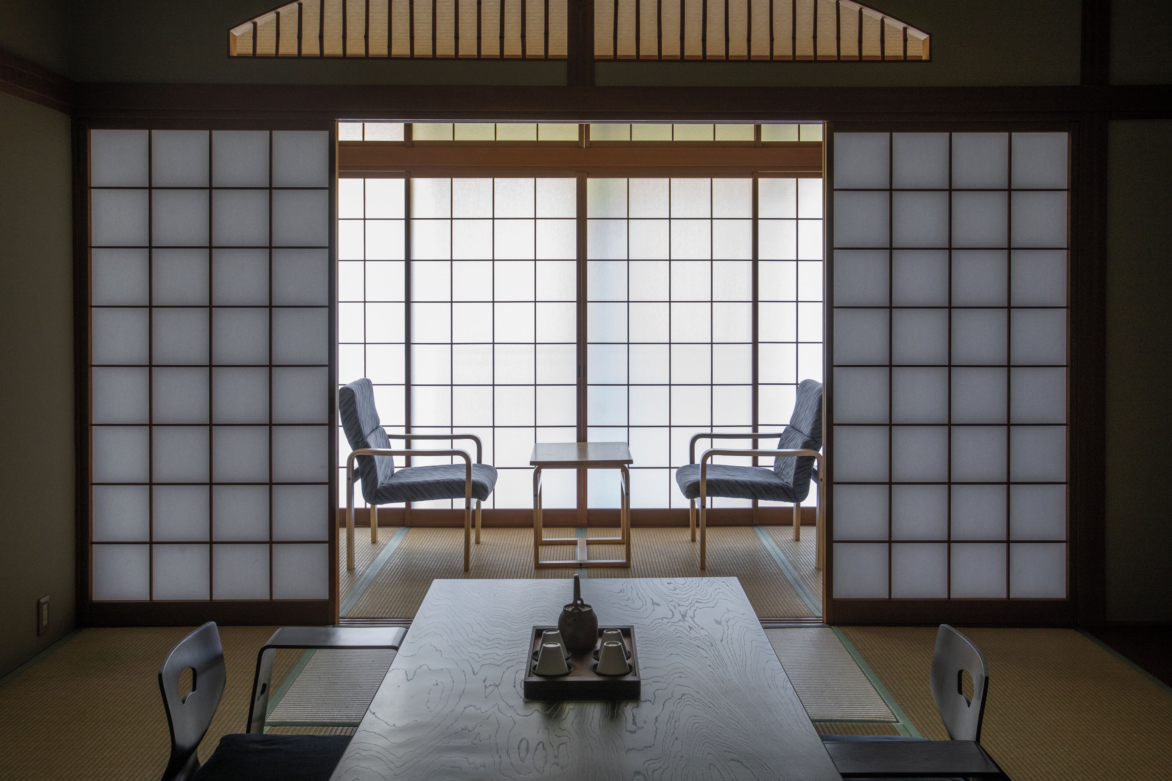 Coffres-forts dans les chambres, rideaux occultants