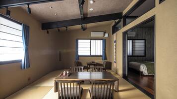 Standard Villa with External Bath - Komurasaki or Utsufushi or Rikyucha or Asasuo, Non-smoking | Coffres-forts dans les chambres, rideaux occultants