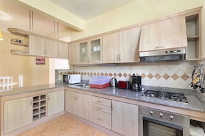 Apartemen (2 Bedrooms) | Interior