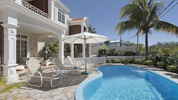 Apartment (2 Bedrooms)
