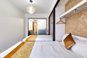1 bedroom, iron/ironing board, WiFi