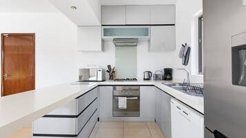 Nhà (3 Bedrooms) | Nội thất