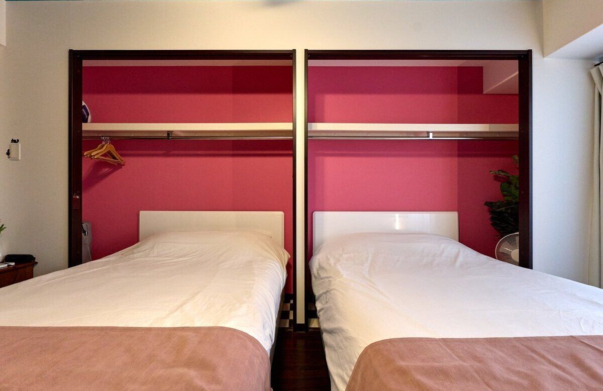 1 soverom, strykejern/-brett og internettilgang